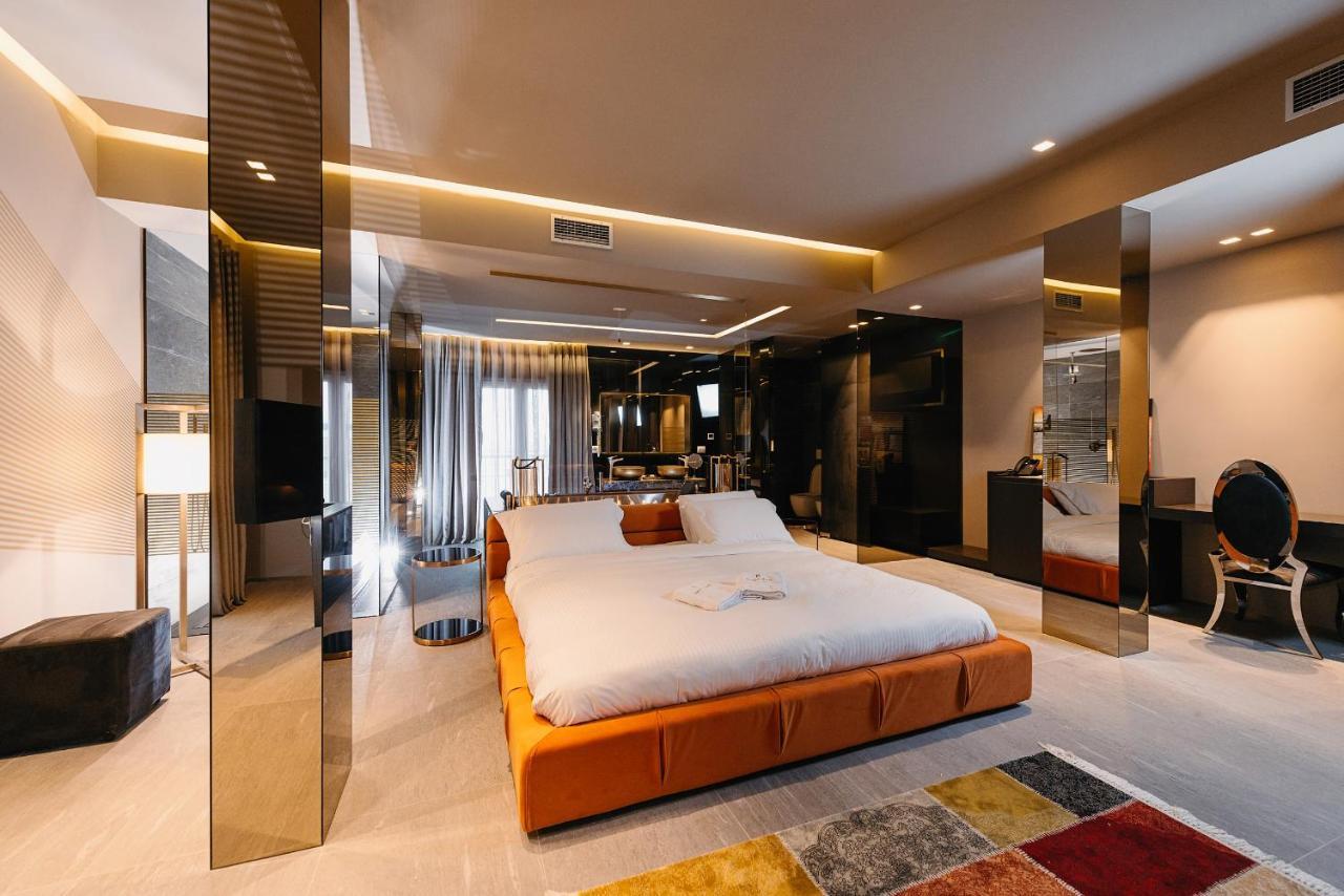 Hotel Egnatia Berxull Bagian luar foto
