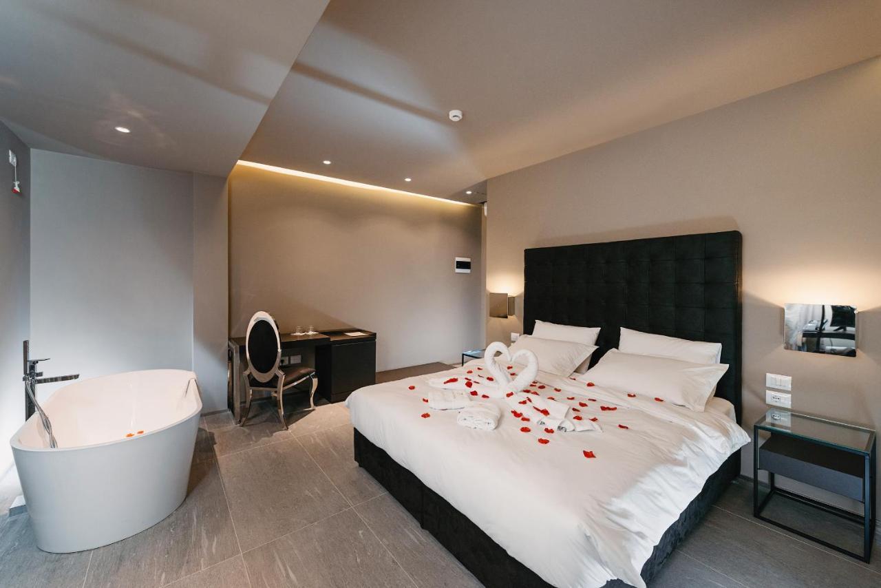 Hotel Egnatia Berxull Bagian luar foto