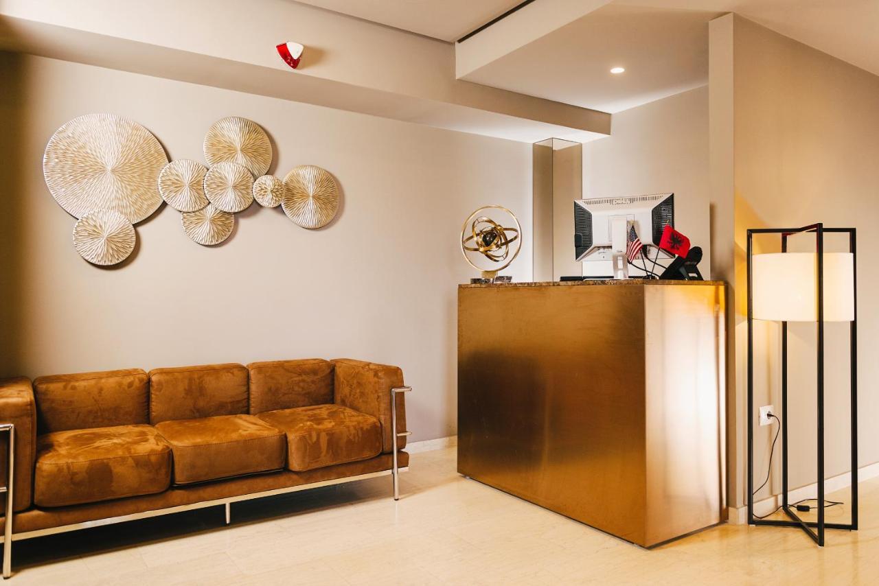 Hotel Egnatia Berxull Bagian luar foto
